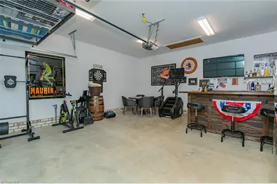 323 Oakleaf Drive, Lexington, NC 27295 - Photo 23