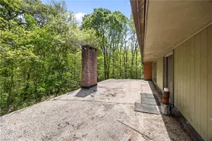 129 Forest Park Dr, Thomasville, NC 27360 - Photo 37
