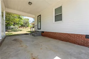 1723 Power Line Rd, Elon, NC 27244 - Photo 7