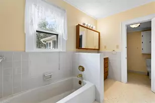 8417 Linville Rd, Oak Ridge, NC 27310 - Photo 13