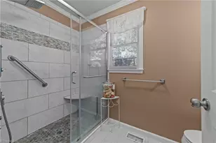 2425 Quaker Landing Rd, Greensboro, NC 27455 - Photo 23