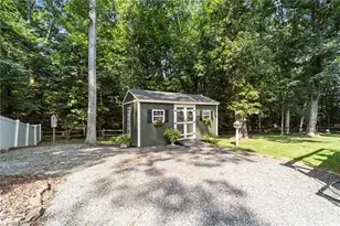 2425 Quaker Landing Rd, Greensboro, NC 27455 - Photo 39