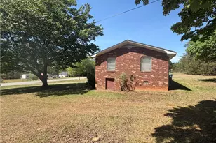 2387 Ashley Loop, Reidsville, NC 27320 - Photo 3