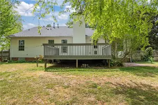 3987 Cherry Tree Dr, Greensboro, NC 27405 - Photo 31