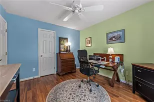 3987 Cherry Tree Dr, Greensboro, NC 27405 - Photo 17
