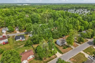3987 Cherry Tree Dr, Greensboro, NC 27405 - Photo 39