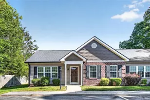 716 Dixon Ave, Asheboro, NC 27203 - Photo 1