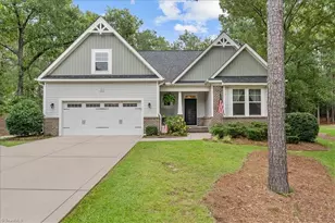 70 Spring Lake Dr, Pinehurst, NC 28374 - Photo 1