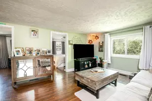 257 Rolling View Dr, New London, NC 28127 - Photo 3