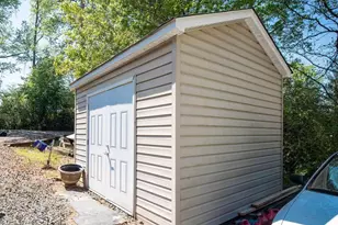 257 Rolling View Dr, New London, NC 28127 - Photo 23