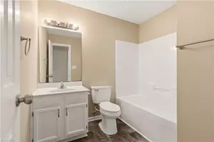 24 Stoney Point Ct, Thomasville, NC 27360 - Photo 11