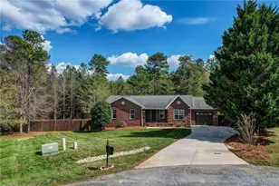 5179 Huff Ct, Randleman, NC 27317 - Photo 5