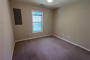 405 Pinefield Pl, Thomasville, NC 27360 - Photo 13