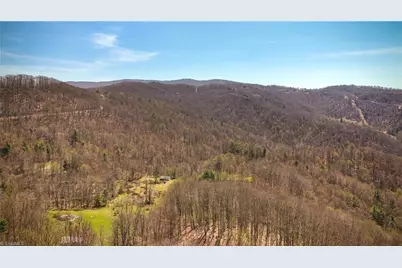 7277 Beech Mountain Road, Beech Mountain, NC 28622 - Photo 7