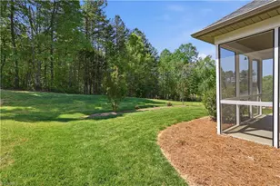 901 Kinloch Dr, Winston-Salem, NC 27107 - Photo 33