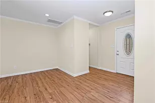 100 Webster Rd, Greensboro, NC 27406 - Photo 9