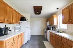 285 Raven Cir, Lexington, NC 27292 - Photo 11