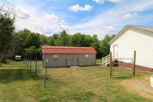 285 Raven Cir, Lexington, NC 27292 - Photo 35