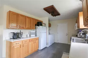 285 Raven Cir, Lexington, NC 27292 - Photo 9