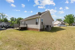701 Bob Baxter Dr, Elon, NC 27244 - Photo 25