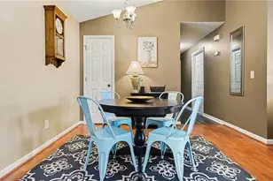 7151 Friendly Ave, Greensboro, NC 27410 - Photo 13