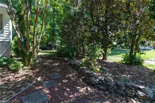 504 Audubon Dr, Greensboro, NC 27410 - Photo 37