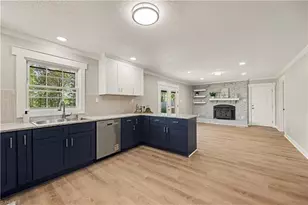 2314 Bonnie Ln, Summerfield, NC 27358 - Photo 13