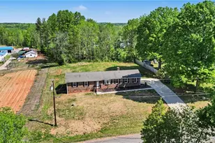 2314 Bonnie Ln, Summerfield, NC 27358 - Photo 33