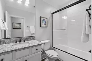 8 Blakeney Pl, Greensboro, NC 27408 - Photo 33