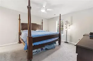 11 Franklinwood Dr, Greensboro, NC 27401 - Photo 15
