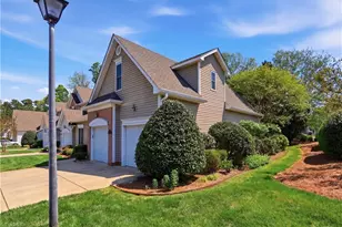 223 Misty Waters Ln, Jamestown, NC 27282 - Photo 3