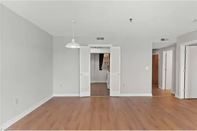 315 N Spruce Street #307, Winston-Salem, NC 27101 - Photo 11