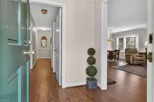 34 Brownstone Ln, Greensboro, NC 27410 - Photo 3