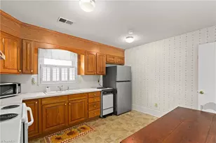 143 Jenny Ln, Pilot Mountain, NC 27041 - Photo 9