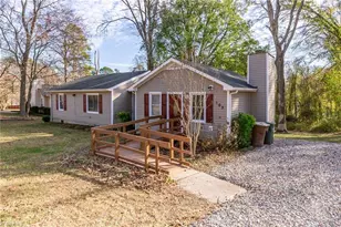 105 W Lakefield Dr, Greensboro, NC 27406 - Photo 7