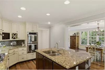 2862 Robinhood Road, Winston-Salem, NC 27106 - Photo 9