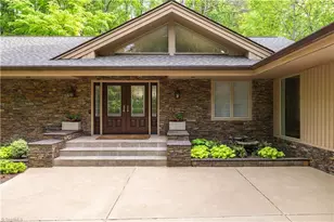 501 W Poplar Ridge Ct, Greensboro, NC 27455 - Photo 3