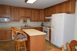 652 Country Ln, Pelham, NC 27311 - Photo 3