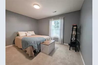 7145 W Friendly Avenue #H, Greensboro, NC 27410 - Photo 5