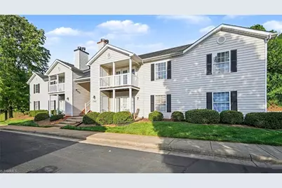 7145 W Friendly Avenue #H, Greensboro, NC 27410 - Photo 17