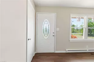 383 Elon Dr, Reidsville, NC 27320 - Photo 3