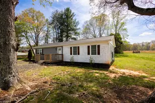 108 Sparrow Rd, Eden, NC 27288 - Photo 3