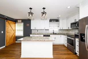 108 Sparrow Rd, Eden, NC 27288 - Photo 5