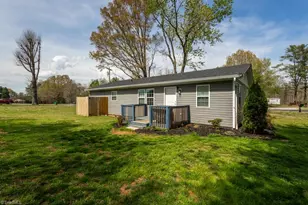 108 Sparrow Rd, Eden, NC 27288 - Photo 31