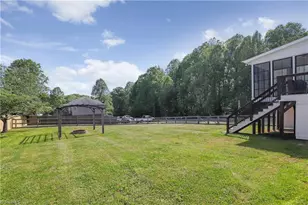 100 Woodstaff Rd, Kernersville, NC 27284 - Photo 3