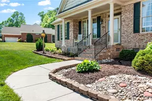 160 Serenity Pointe Dr, Kernersville, NC 27284 - Photo 3
