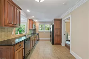 7601 Crossing Ridge Dr, Belews Creek, NC 27009 - Photo 41