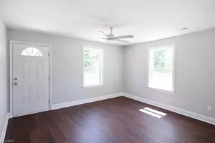 2627 William Allen Rd, Burlington, NC 27217 - Photo 9
