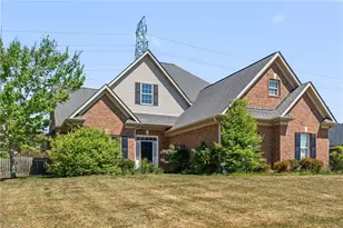 135 Oak Run Ct, Lewisville, NC 27023 - Photo 3