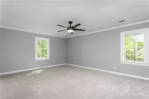 3011 Redford Dr, Greensboro, NC 27408 - Photo 23